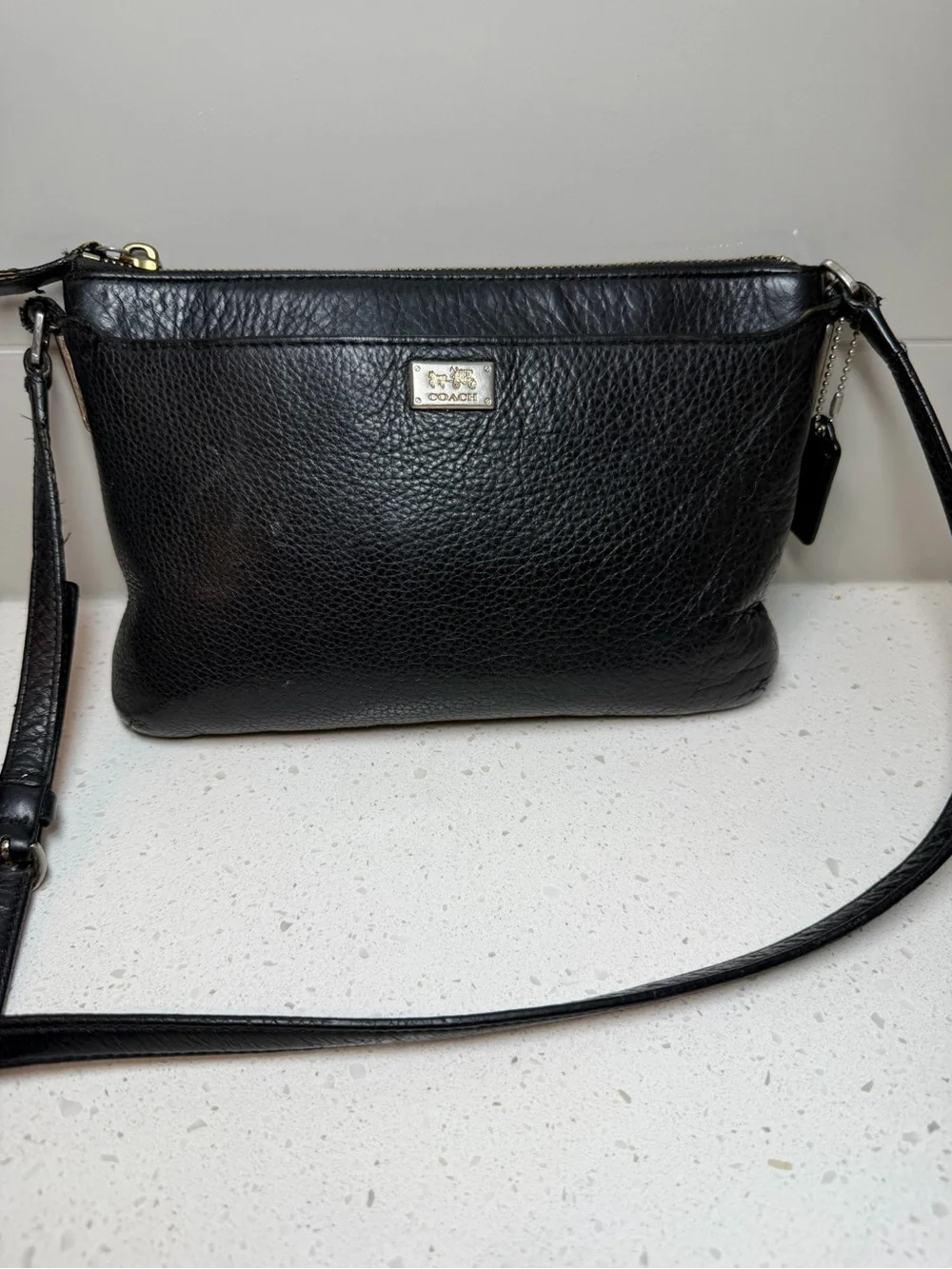 Coach Madison East/West Swingpack crossbody bag purse black pebbled leather